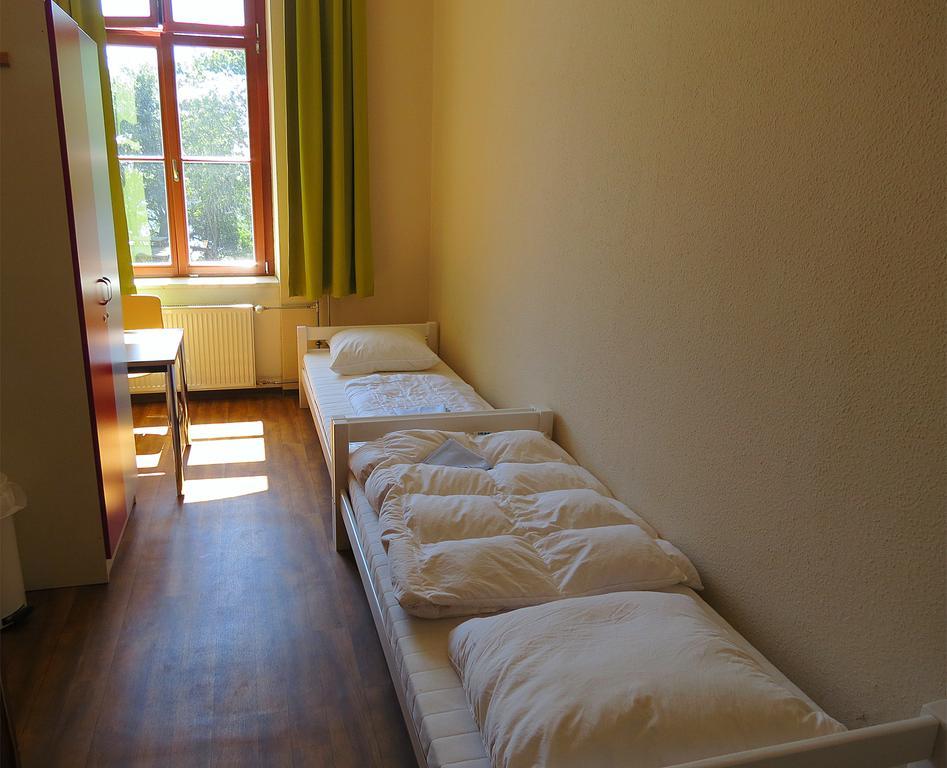 Younior-Hotel Stralsund Kamer foto