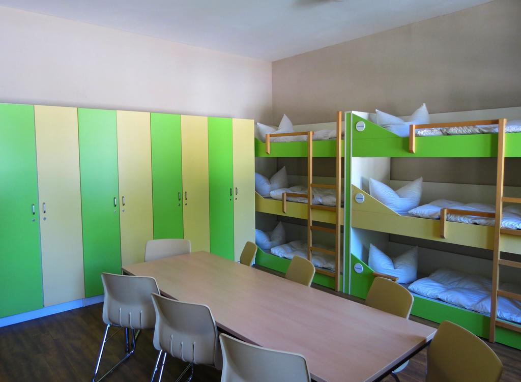 Younior-Hotel Stralsund Kamer foto