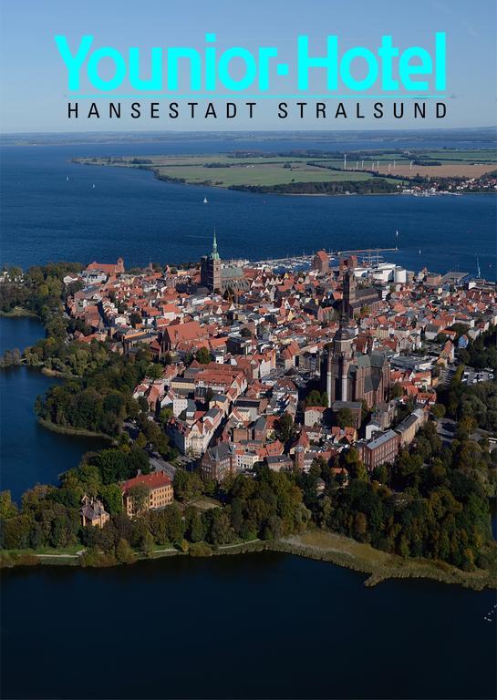 Younior-Hotel Stralsund Buitenkant foto